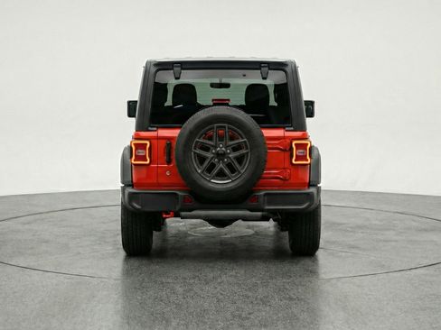 Used 2025 Jeep Wrangler Sport S image 7