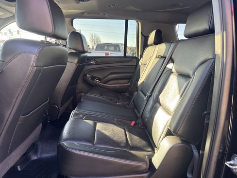 Used 2019 GMC Yukon XL SLT w/ Open Road Package image 33