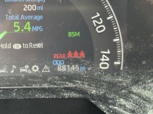 Used 2024 Toyota RAV4 SE image 7