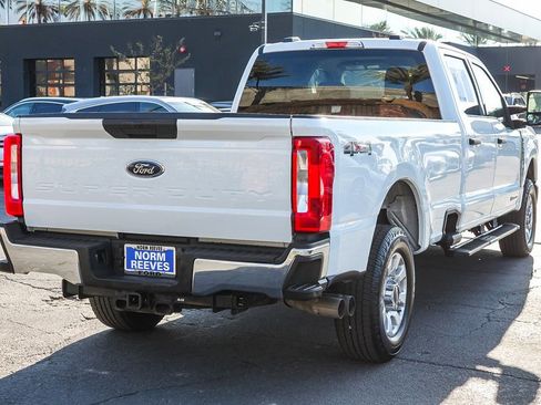 Used 2024 Ford F250 XLT AWD/4WD image 7