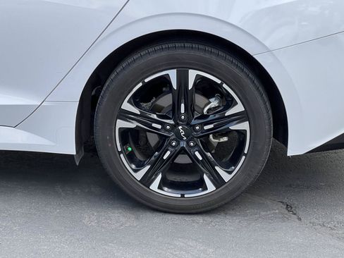 Used 2024 Kia K5 GT-Line w/ GT-Line Premium Package FWD image 14