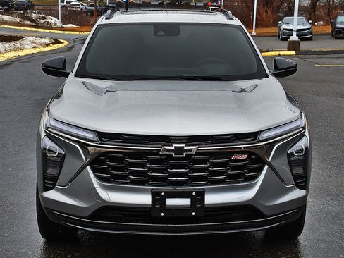 New 2026 Chevrolet Trax RS w/ Sunroof Package image 5