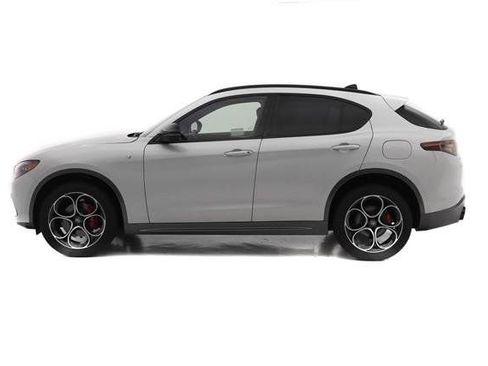 New 2024 Alfa Romeo Stelvio Ti AWD/4WD image 3