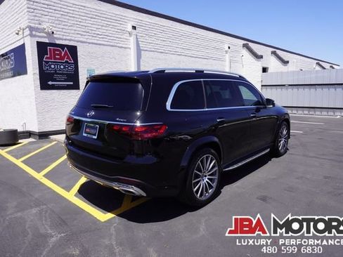 Used 2024 Mercedes-Benz GLS 580 4MATIC image 18