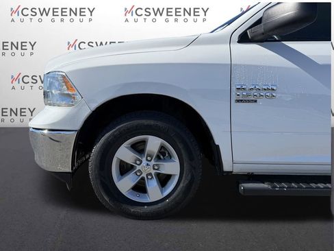 Used 2021 RAM 1500 Classic SLT image 27