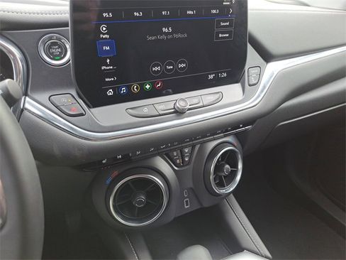 Used 2024 Chevrolet Blazer LT w/ LPO, Black Grille Bar Package image 13