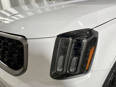 Used 2023 Kia Telluride EX X-Line image 10