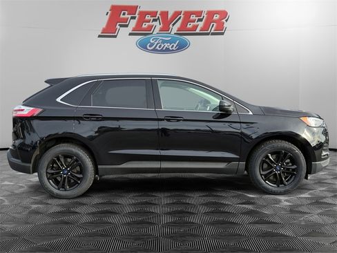 Used 2023 Ford Edge SEL w/ Convenience Package image 6