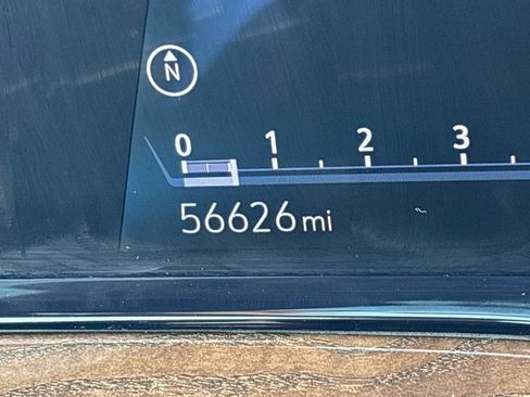 Used 2022 Cadillac Escalade Sport Platinum image 35