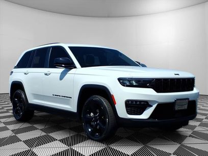 Certified 2023 Jeep Grand Cherokee Limited w/ Black Appearance Package