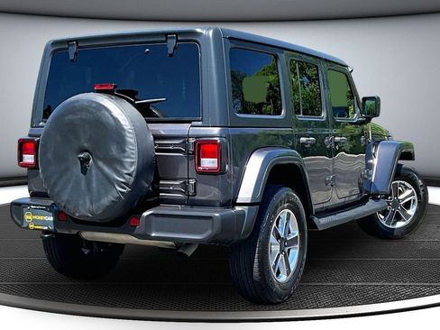 Used 2021 Jeep Wrangler Unlimited Sahara AWD/4WD image 6