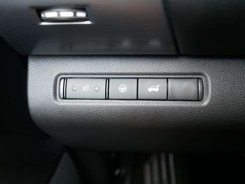 Certified 2025 Nissan Pathfinder SL AWD/4WD image 26
