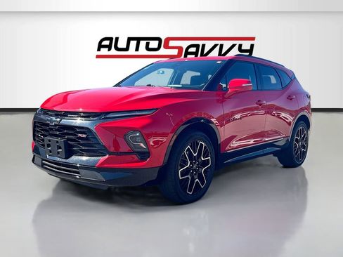 Used 2023 Chevrolet Blazer RS w/ Driver Confidence II Package image 3