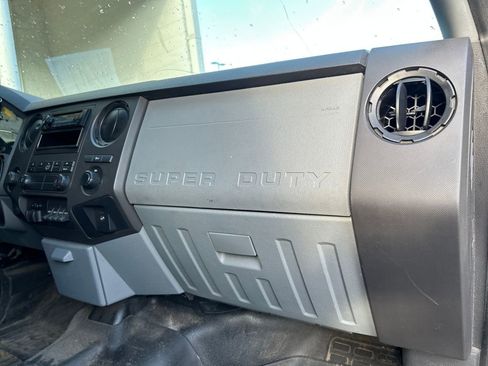 Used 2016 Ford F250 XL w/ Power Equipment Group image 13