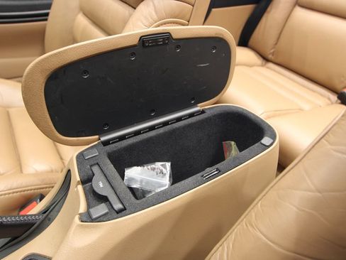 Used 1994 Ford Mustang GT RWD image 13