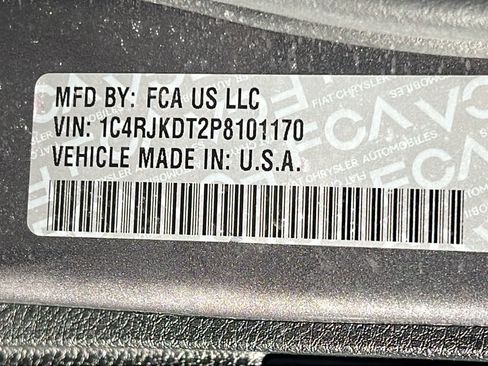 Certified 2023 Jeep Grand Cherokee L Overland w/ Luxury Tech Group IV image 30