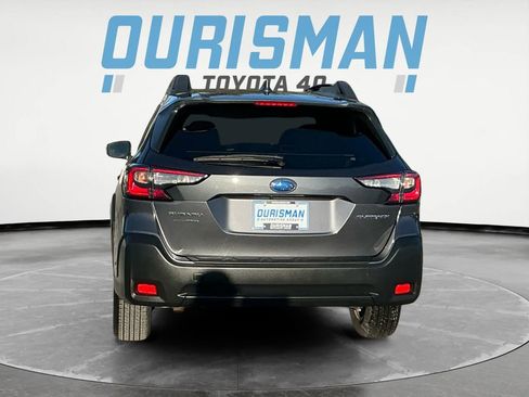 Used 2025 Subaru Outback Premium image 6