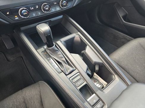 Used 2024 Honda Accord EX image 19
