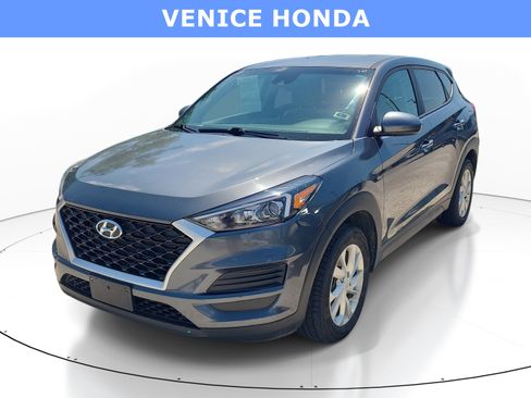 Used 2019 Hyundai Tucson SE image 1