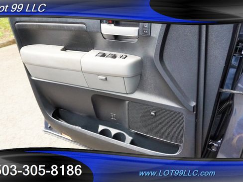 Used 2009 Toyota Tundra Limited AWD/4WD image 25