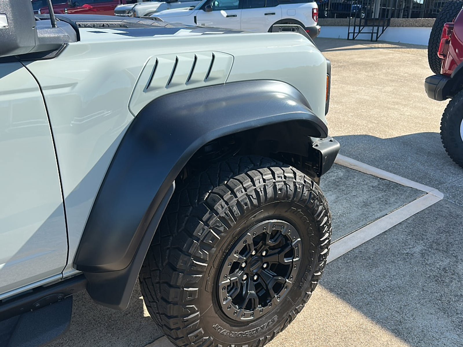 Used 2023 Ford Bronco Raptor AWD/4WD image 16