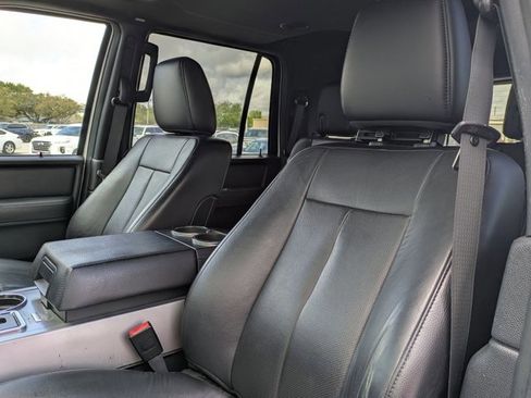 Used 2017 Ford Expedition Limited w/ Equipment Group 301A image 12