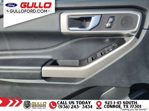 Used 2022 Ford Explorer XLT w/ Equipment Group 202A image 18