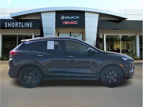 Used 2025 Buick Encore GX Sport Touring w/ Advanced Technology Package AWD/4WD image 2