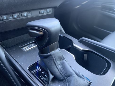 Used 2025 Lexus ES 350 w/ Premium Package FWD image 26