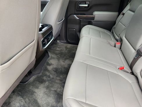 Used 2022 GMC Sierra 1500 SLT w/ SLT Premium Plus Package AWD/4WD image 30