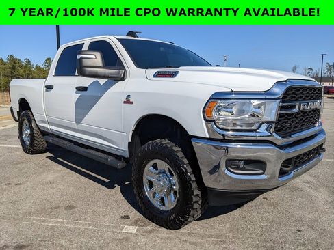 Used 2024 RAM 2500 Tradesman w/ Chrome Appearance Group image 8