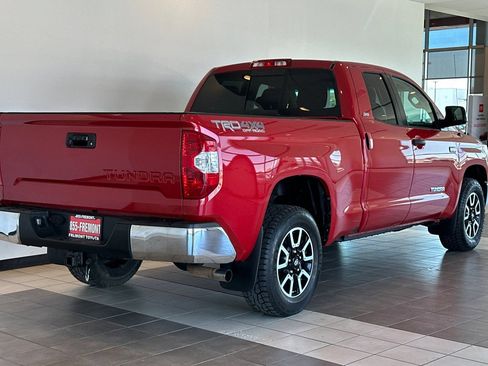 Used 2016 Toyota Tundra SR5 w/ TRD Off Road Package AWD/4WD image 4