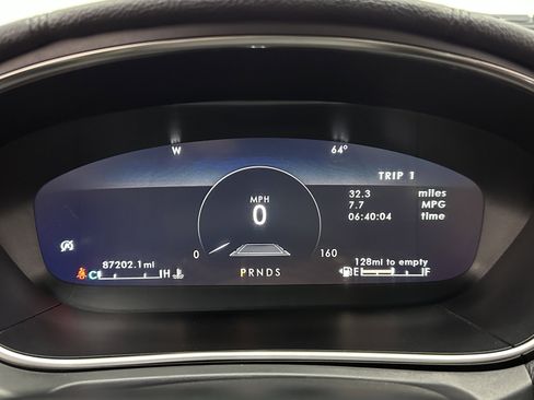 Used 2020 Lincoln Nautilus Reserve w/ Equipment Group 201A image 17