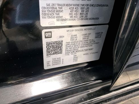 Used 2025 Chevrolet Silverado 1500 High Country w/ Midnight Edition image 37