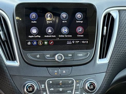 Used 2025 Chevrolet Malibu LT FWD image 19