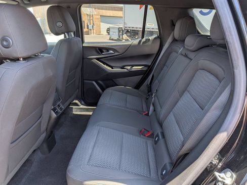 Used 2025 Chevrolet Equinox LT FWD image 28