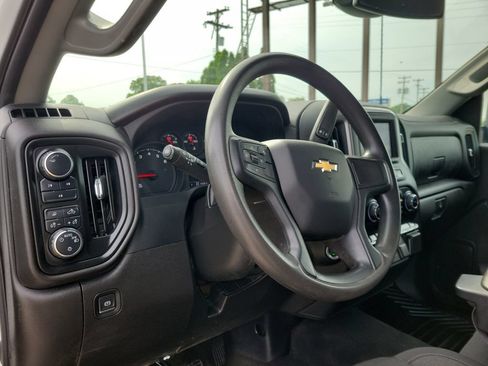 Used 2024 Chevrolet Silverado 2500 Custom w/ Custom Value Package AWD/4WD image 23