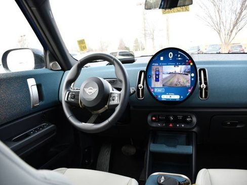 Used 2025 MINI Cooper Countryman S w/ Comfort Package Max image 20