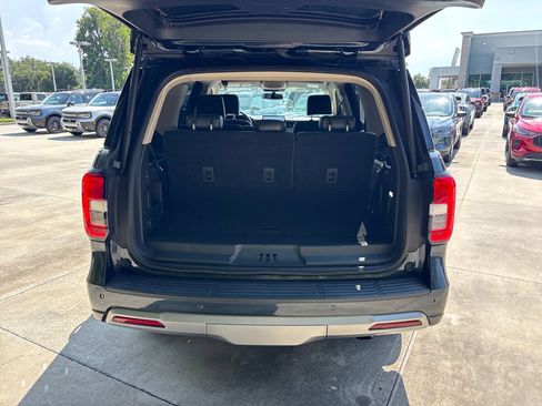 Used 2023 Ford Expedition XLT RWD image 32