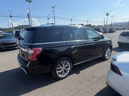 Used 2019 Ford Expedition Platinum AWD/4WD image 3
