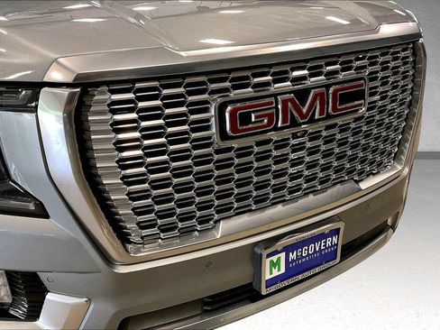 Used 2024 GMC Yukon Denali AWD/4WD image 35