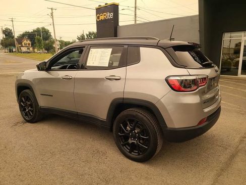 Used 2022 Jeep Compass Latitude w/ Convenience Group AWD/4WD image 10