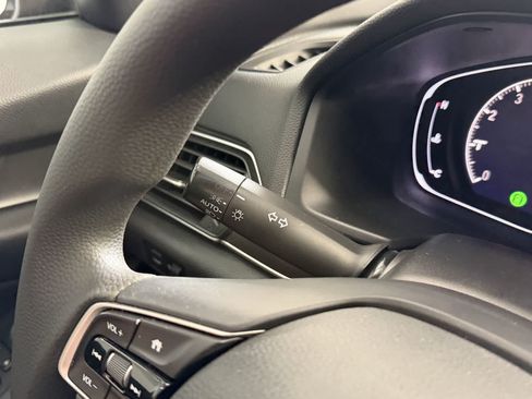 Used 2019 Honda Accord LX image 16