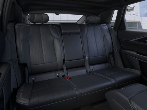 New 2025 Cadillac Lyriq Luxury image 18