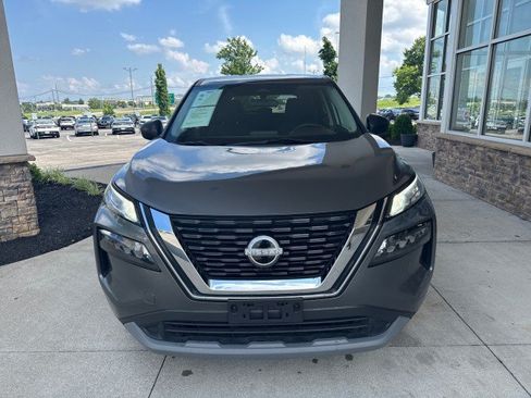 Used 2023 Nissan Rogue S FWD image 3