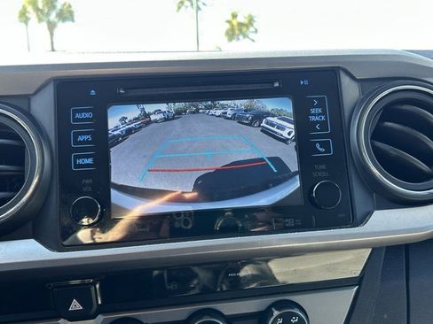 Used 2018 Toyota Tacoma SR5 image 24