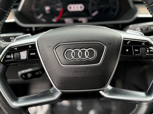 Used 2019 Audi e-tron Premium Plus image 14