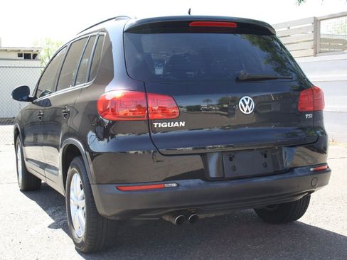 Used 2016 Volkswagen Tiguan S FWD image 26