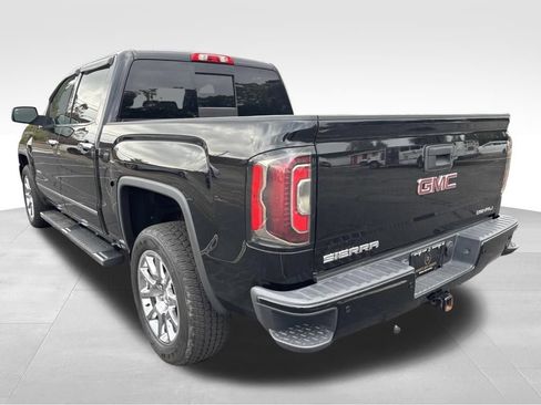 Used 2017 GMC Sierra 1500 Denali AWD/4WD image 3