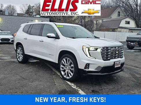 Used 2024 GMC Acadia Denali w/ Super Cruise Package image 1